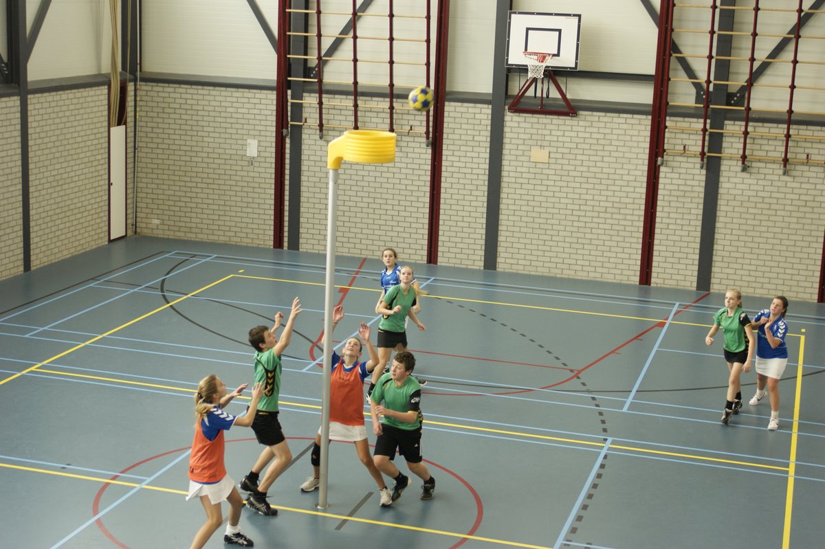 Korfbal C3  14 januari-14.JPG